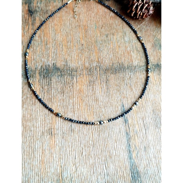 Hanka IN kaklo papuošalas "Choker" su juoda špinele ir perlais